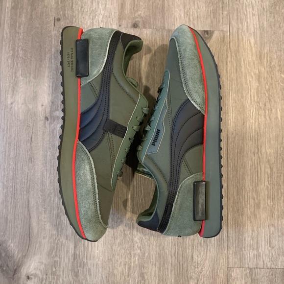 Men’s size US 13 - Puma Future Rider x Porsche 911 Type 930 3.0 L - Picture 4 of 11
